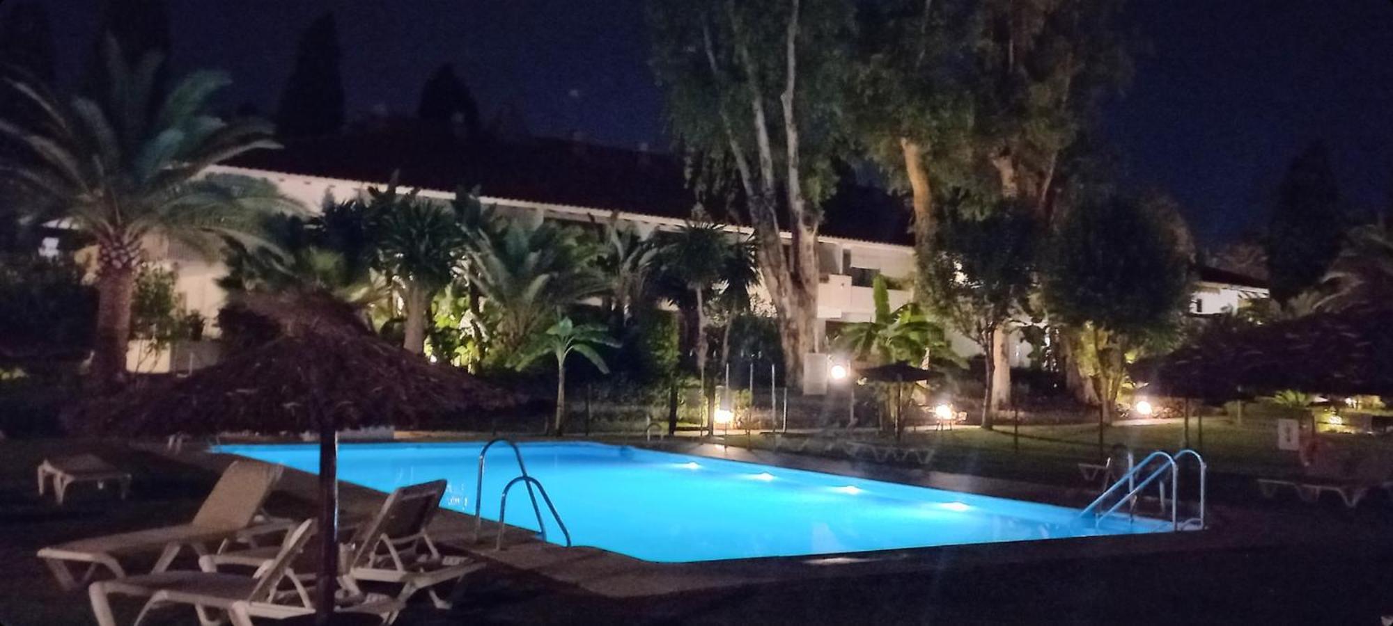 Suite Puerto Banus Con Piscina Marbella Luaran gambar